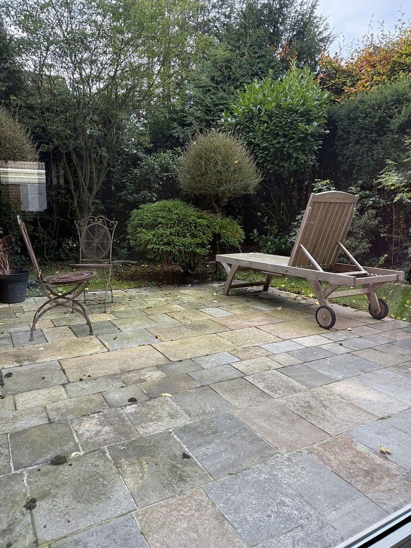 Prodej domu 149 m², pozemek 322 m², Hölderlinweg 39, Münster, Severní Porýní-Vestfálsko Prodej domu 149 m², pozemek 322 m², Hölderlinweg 39, Münster, Severní Porýní-Vestfálsko