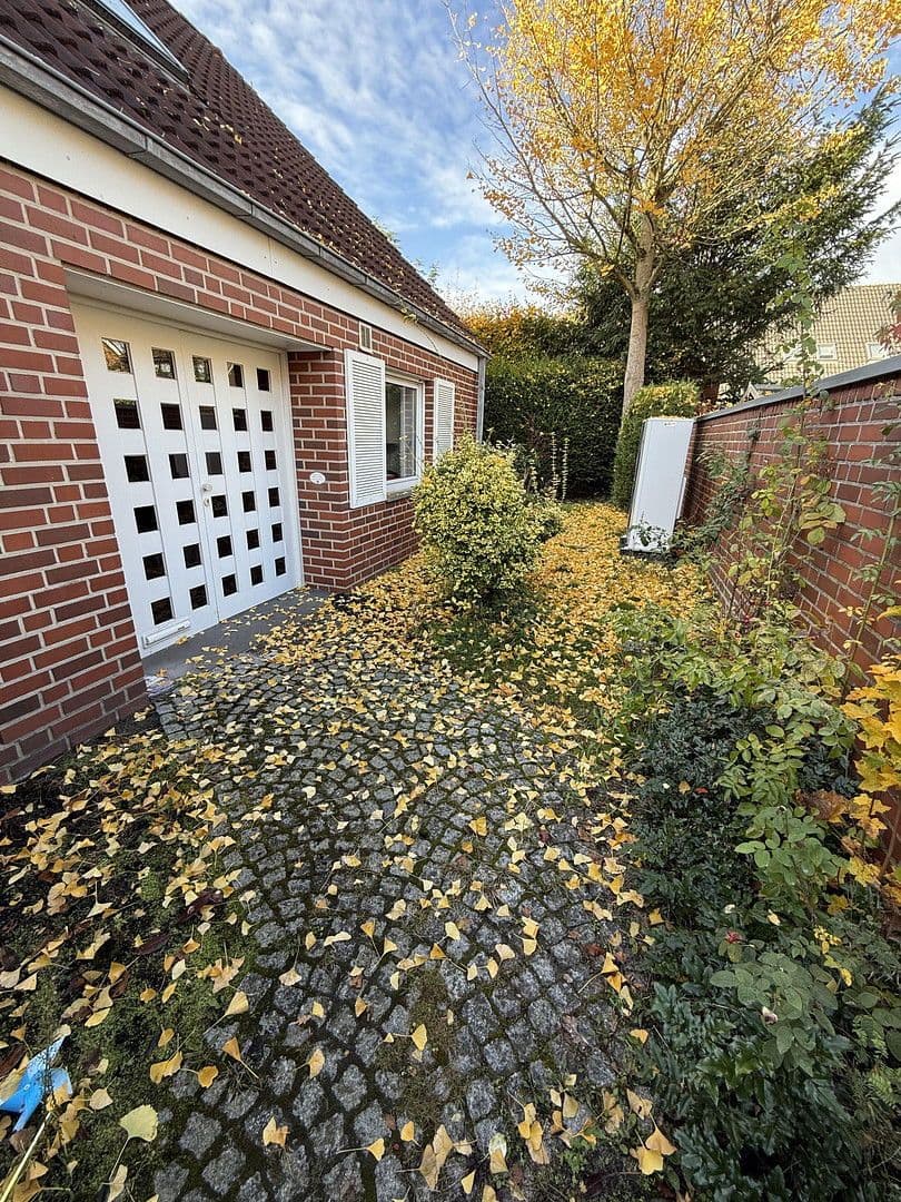 Prodej domu 149 m², pozemek 322 m², Hölderlinweg 39, Münster, Severní Porýní-Vestfálsko Prodej domu 149 m², pozemek 322 m², Hölderlinweg 39, Münster, Severní Porýní-Vestfálsko