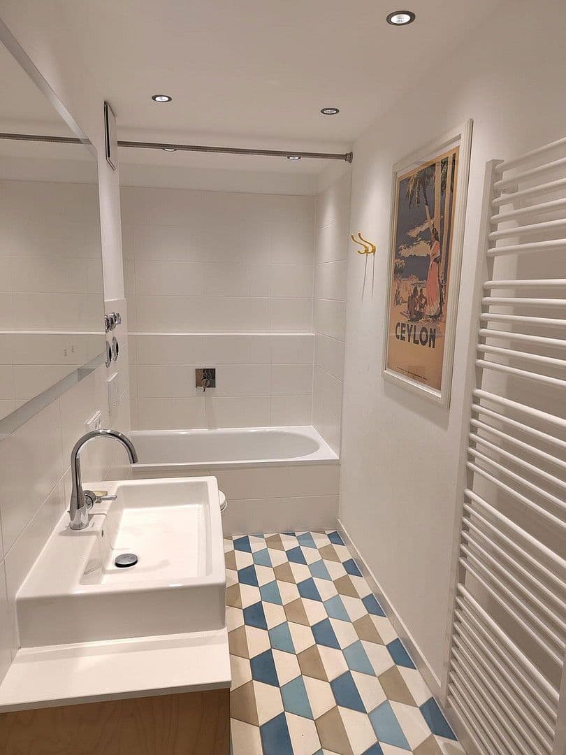 Pronájem bytu 3+1 102 m², Memlingstr. 2, München, Bavorsko Pronájem bytu 3+1 102 m², Memlingstr. 2, München, Bavorsko