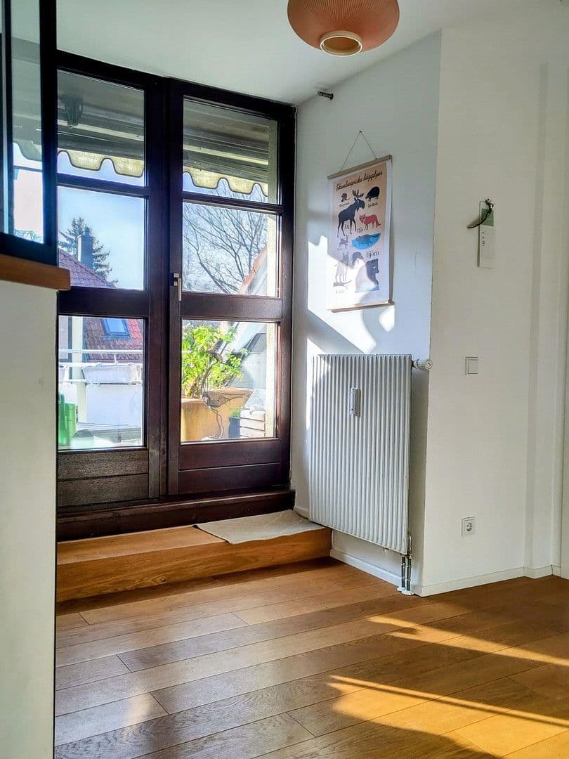 Pronájem bytu 3+1 102 m², Memlingstr. 2, München, Bavorsko Pronájem bytu 3+1 102 m², Memlingstr. 2, München, Bavorsko