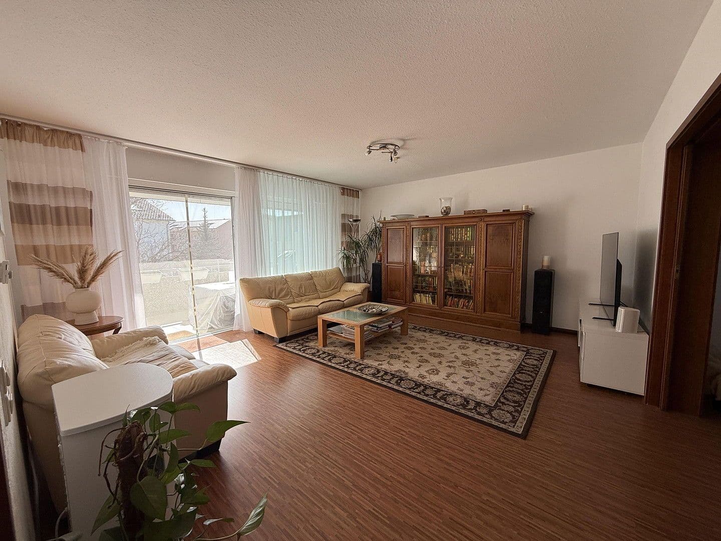 Prodej domu 383 m², pozemek 672 m², Auf der Gans 24, Stuttgart Sommerrain, Bádensko-Württembersko Prodej domu 383 m², pozemek 672 m², Auf der Gans 24, Stuttgart Sommerrain, Bádensko-Württembersko