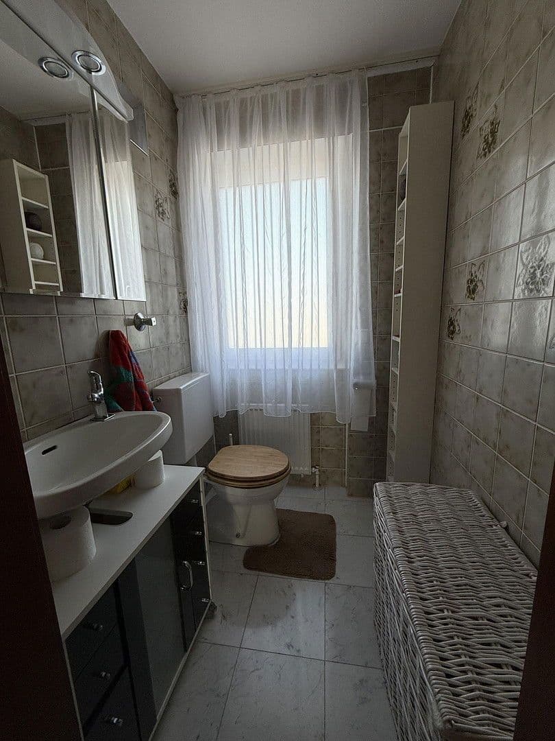 Prodej domu 383 m², pozemek 672 m², Auf der Gans 24, Stuttgart Sommerrain, Bádensko-Württembersko Prodej domu 383 m², pozemek 672 m², Auf der Gans 24, Stuttgart Sommerrain, Bádensko-Württembersko