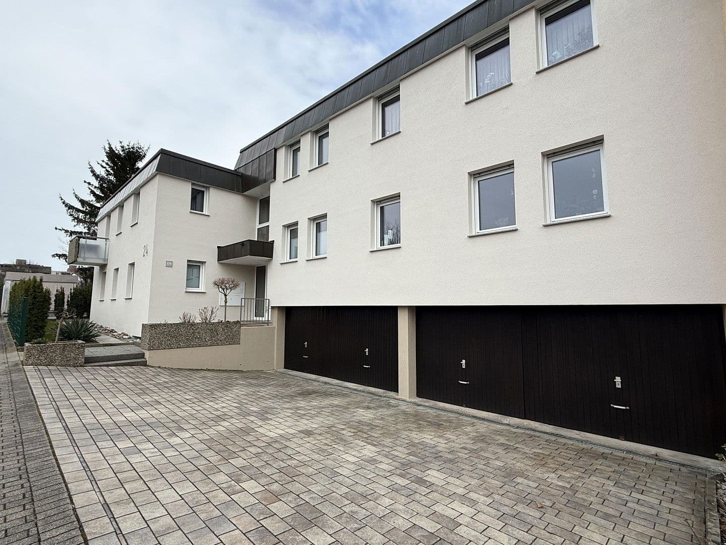 Prodej domu 383 m², pozemek 672 m², Auf der Gans 24, Stuttgart Sommerrain, Bádensko-Württembersko Prodej domu 383 m², pozemek 672 m², Auf der Gans 24, Stuttgart Sommerrain, Bádensko-Württembersko