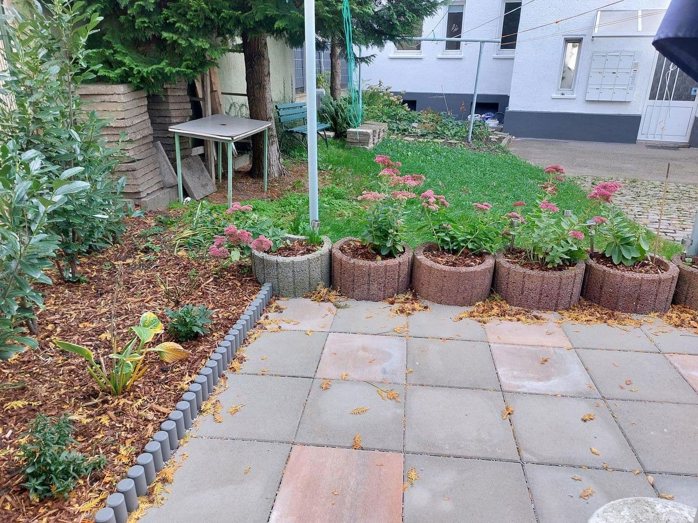 Pronájem domu 77 m², pozemek 200 m², Chemnitzer Str. 15, Limbach-Oberfrohna, Sasko Pronájem domu 77 m², pozemek 200 m², Chemnitzer Str. 15, Limbach-Oberfrohna, Sasko