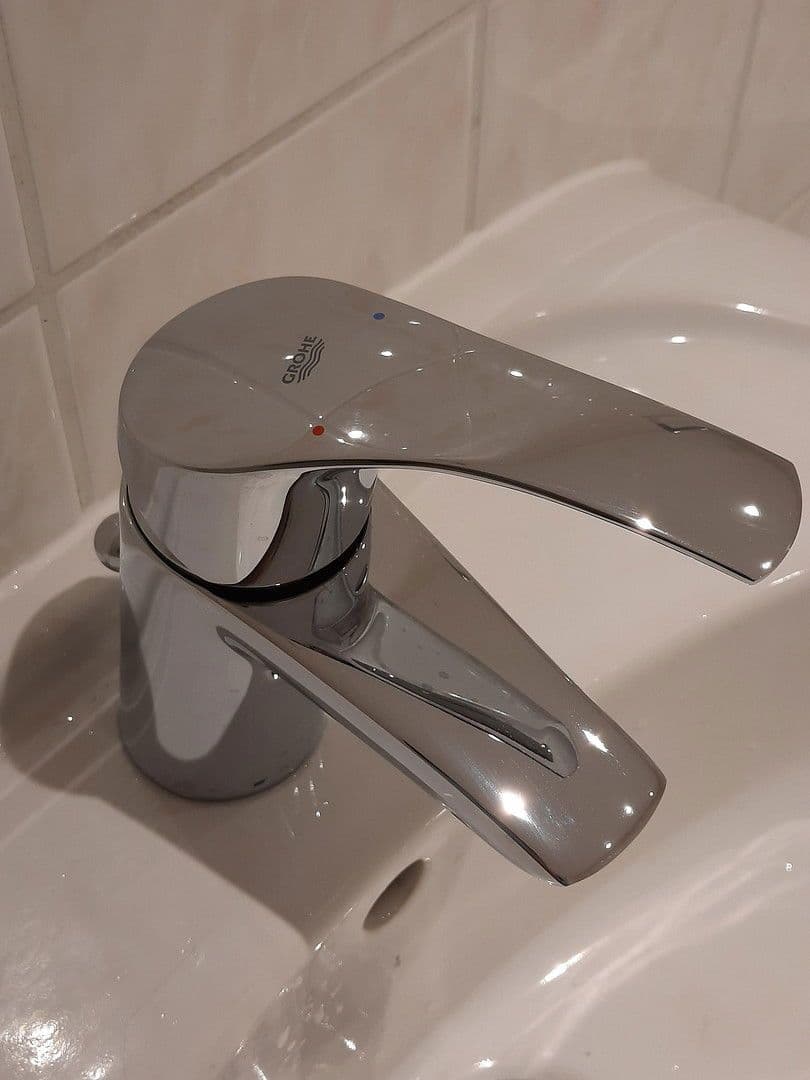 Pronájem domu 77 m², pozemek 200 m², Chemnitzer Str. 15, Limbach-Oberfrohna, Sasko Pronájem domu 77 m², pozemek 200 m², Chemnitzer Str. 15, Limbach-Oberfrohna, Sasko