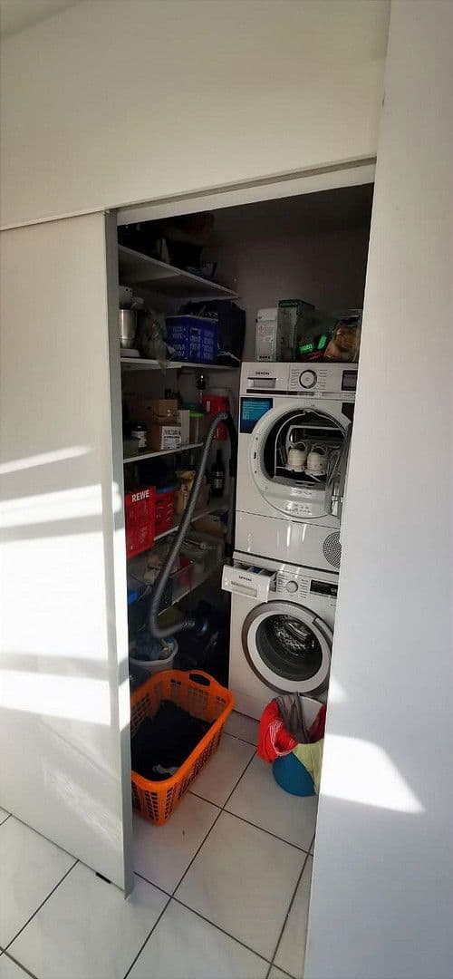 Prodej bytu 4+1 108 m², Ludwig-Thoma-Straße 16, Feucht, Bavorsko Prodej bytu 4+1 108 m², Ludwig-Thoma-Straße 16, Feucht, Bavorsko