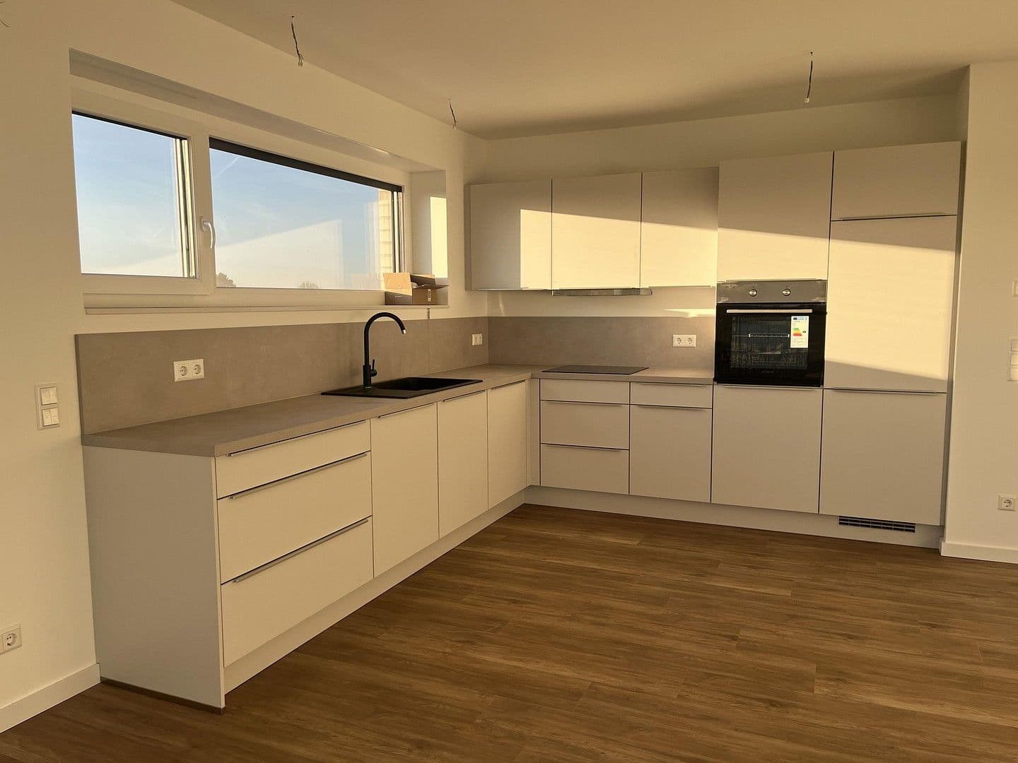 Pronájem bytu 3+1 83 m², Am Triftbaum 12, Rheda-Wiedenbrück, Severní Porýní-Vestfálsko Pronájem bytu 3+1 83 m², Am Triftbaum 12, Rheda-Wiedenbrück, Severní Porýní-Vestfálsko