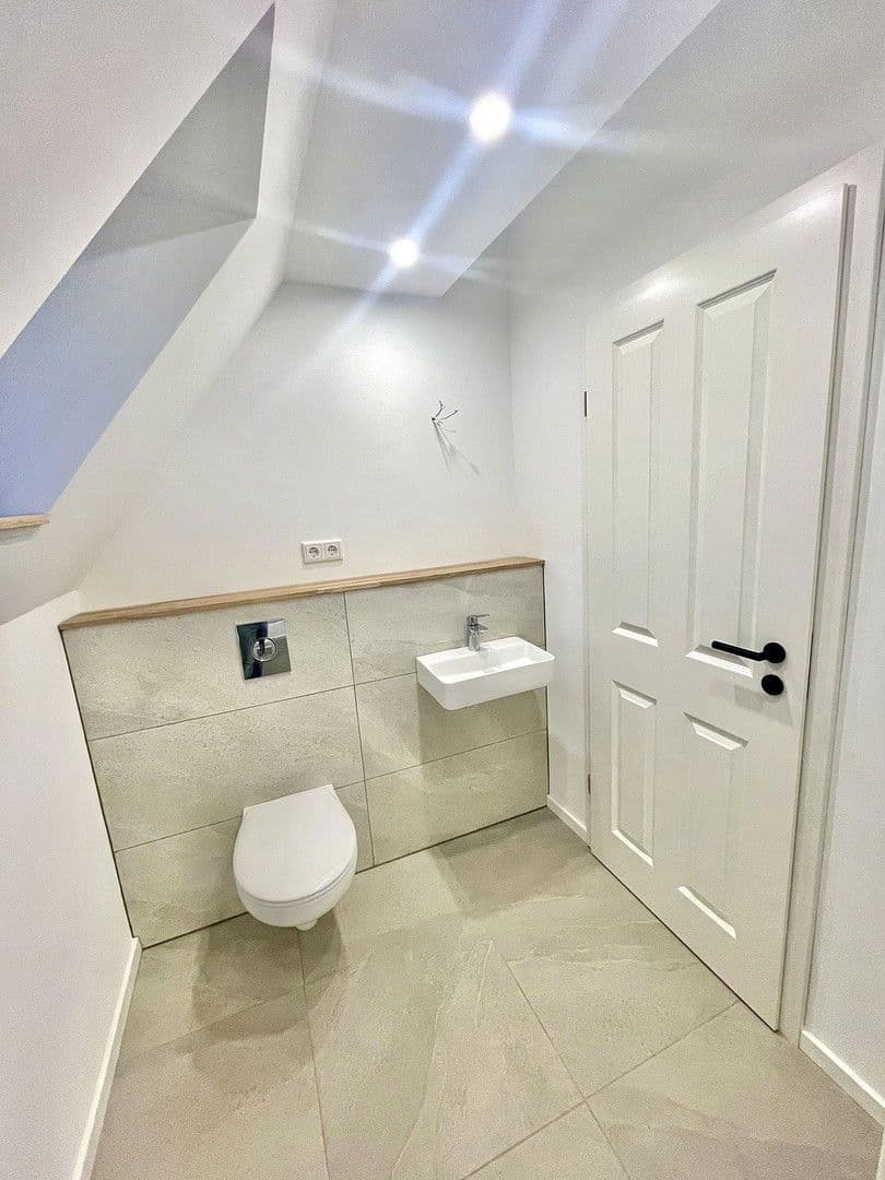 Prodej bytu 3+1 94 m², Theodor-Storm-Straße 12, Büsum, Šlesvicko-Holštýnsko Prodej bytu 3+1 94 m², Theodor-Storm-Straße 12, Büsum, Šlesvicko-Holštýnsko