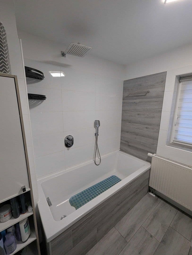 Prodej domu 115 m², pozemek 683 m², Walkertshofen, Bavorsko Prodej domu 115 m², pozemek 683 m², Walkertshofen, Bavorsko