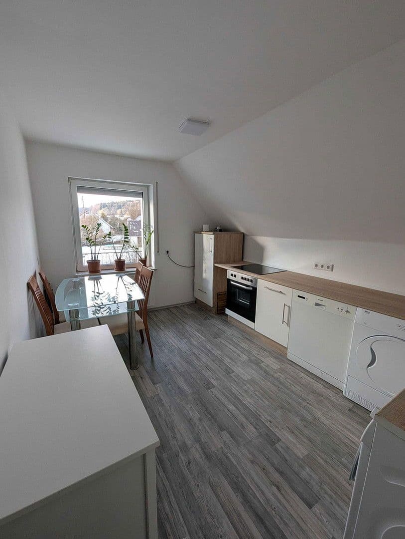 Prodej domu 115 m², pozemek 683 m², Walkertshofen, Bavorsko Prodej domu 115 m², pozemek 683 m², Walkertshofen, Bavorsko