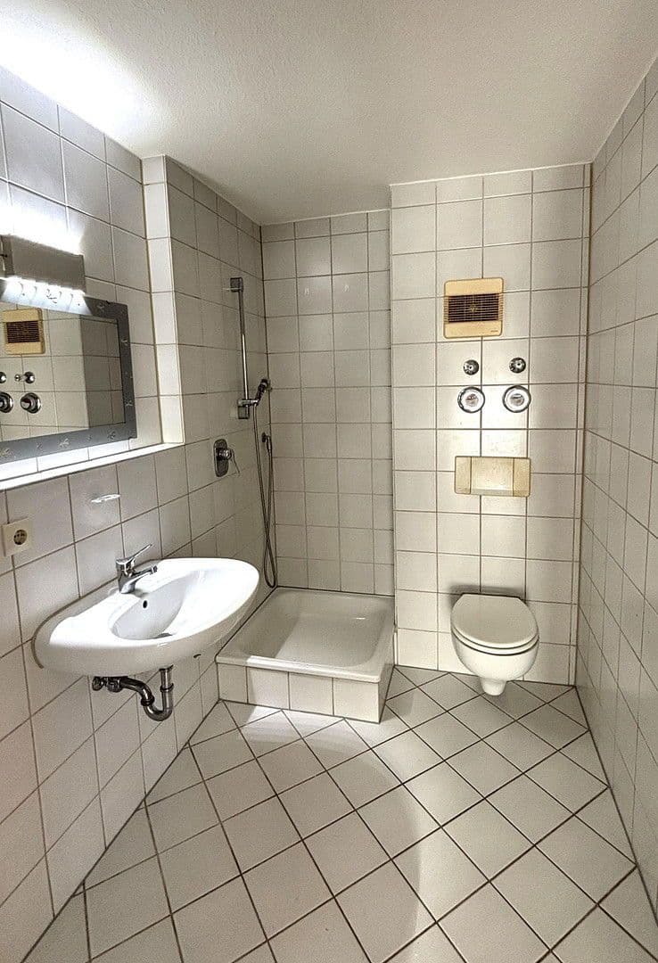 Pronájem bytu 1+kk 30 m², Freudenstadt, Bádensko-Württembersko Pronájem bytu 1+kk 30 m², Freudenstadt, Bádensko-Württembersko