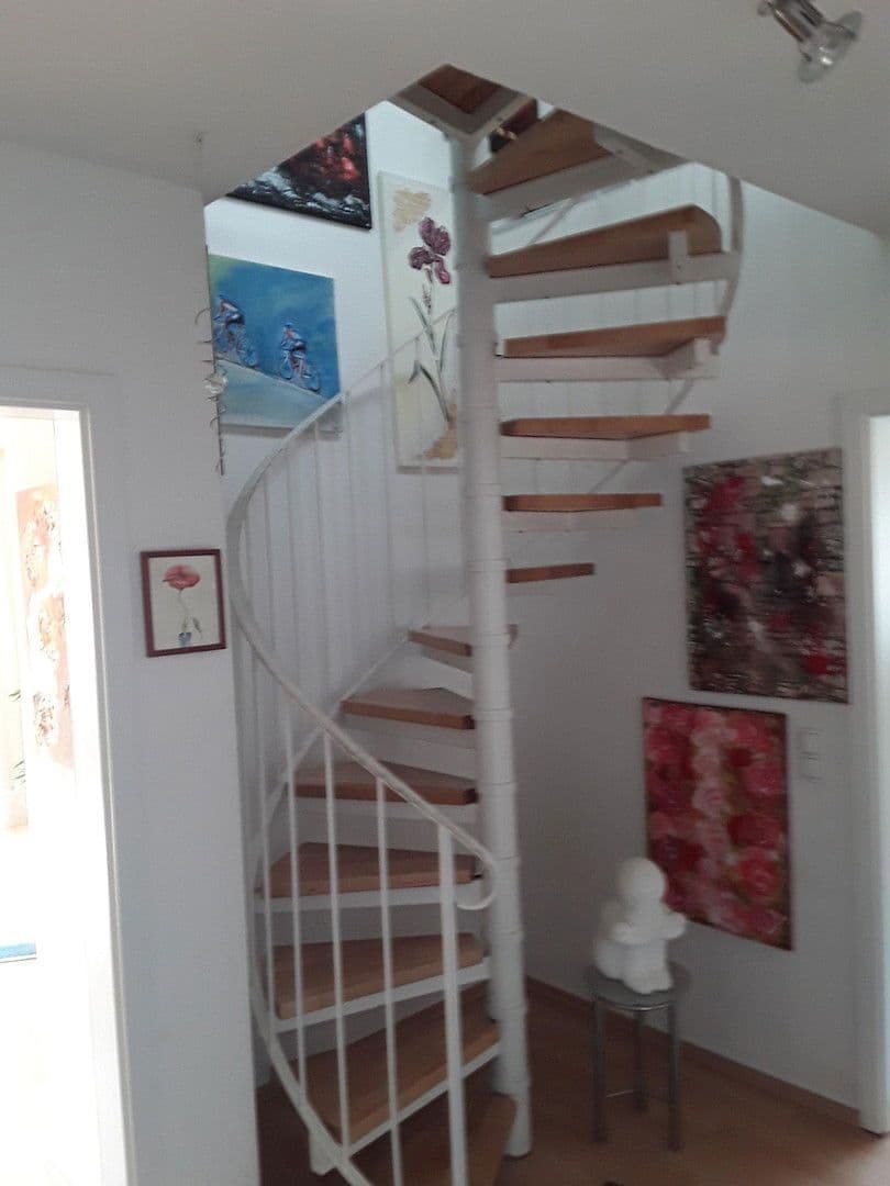 Prodej bytu 3+1 96 m², Hardtweiherstraße 2, Bonn Holzlar, Severní Porýní-Vestfálsko Prodej bytu 3+1 96 m², Hardtweiherstraße 2, Bonn Holzlar, Severní Porýní-Vestfálsko