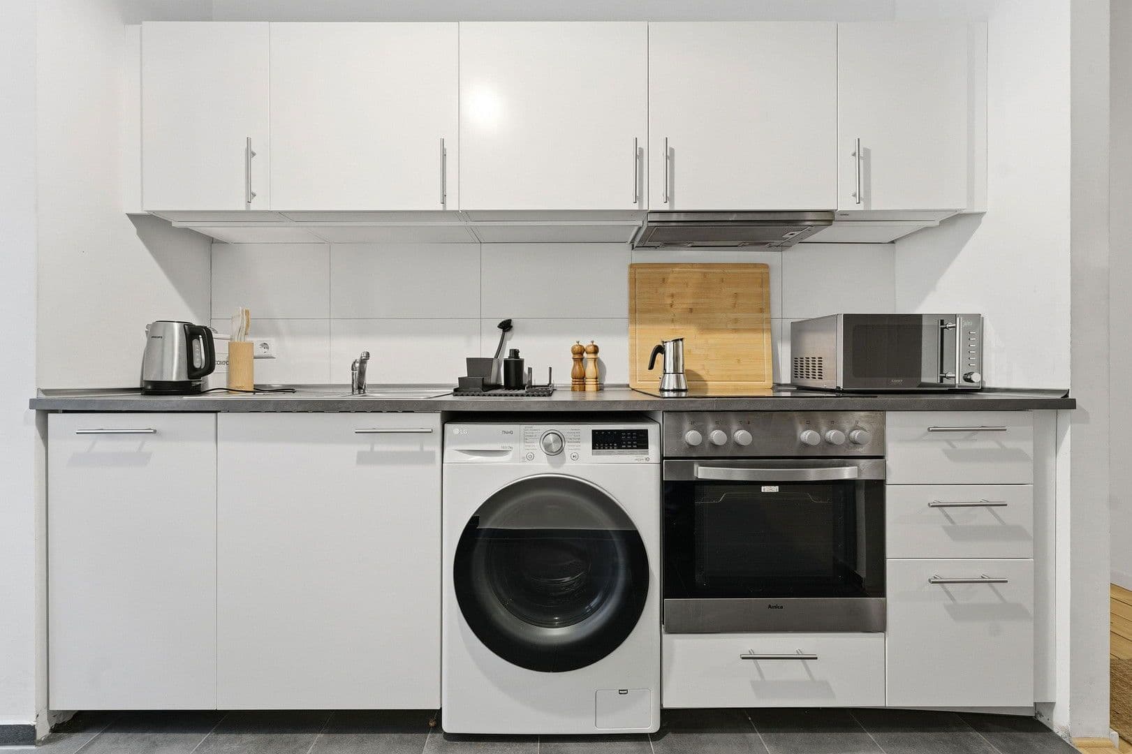 Pronájem bytu 107 m², Simon-Dach-Straße 13, Berlin, Berlín Pronájem bytu 107 m², Simon-Dach-Straße 13, Berlin, Berlín