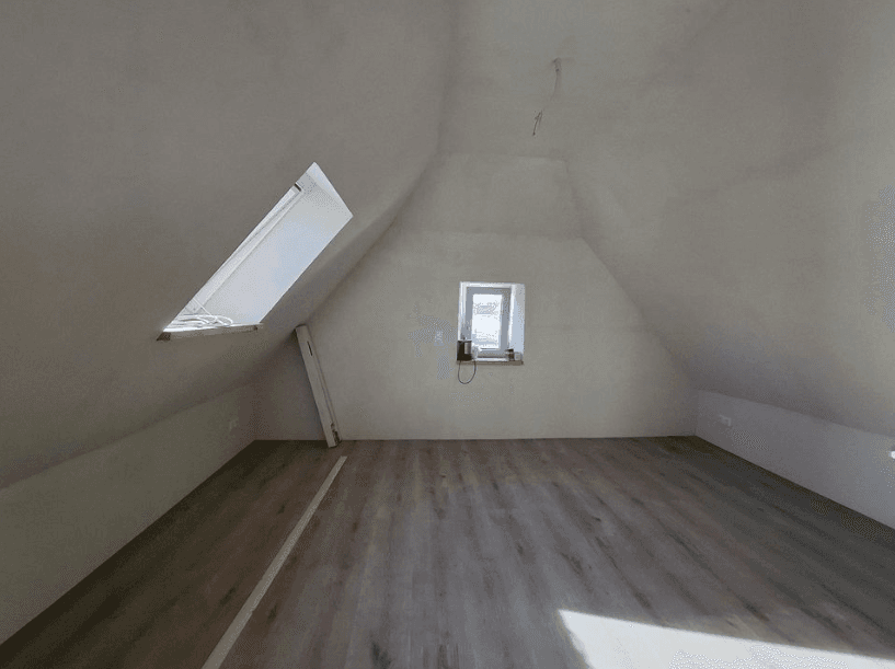 Prodej domu 208 m², pozemek 474 m², Albertshofen, Bavorsko Prodej domu 208 m², pozemek 474 m², Albertshofen, Bavorsko