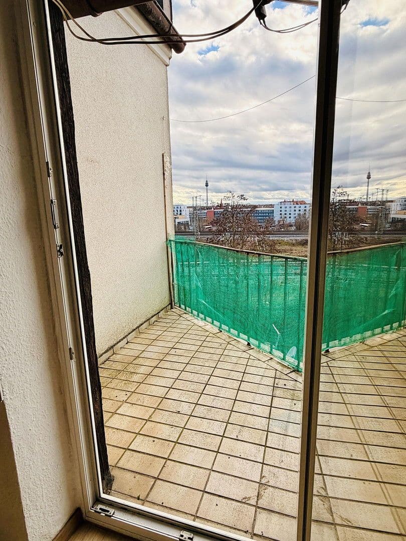 Pronájem bytu 2+1 63 m², Hessestr. 6, Nürnberg, Bavorsko Pronájem bytu 2+1 63 m², Hessestr. 6, Nürnberg, Bavorsko