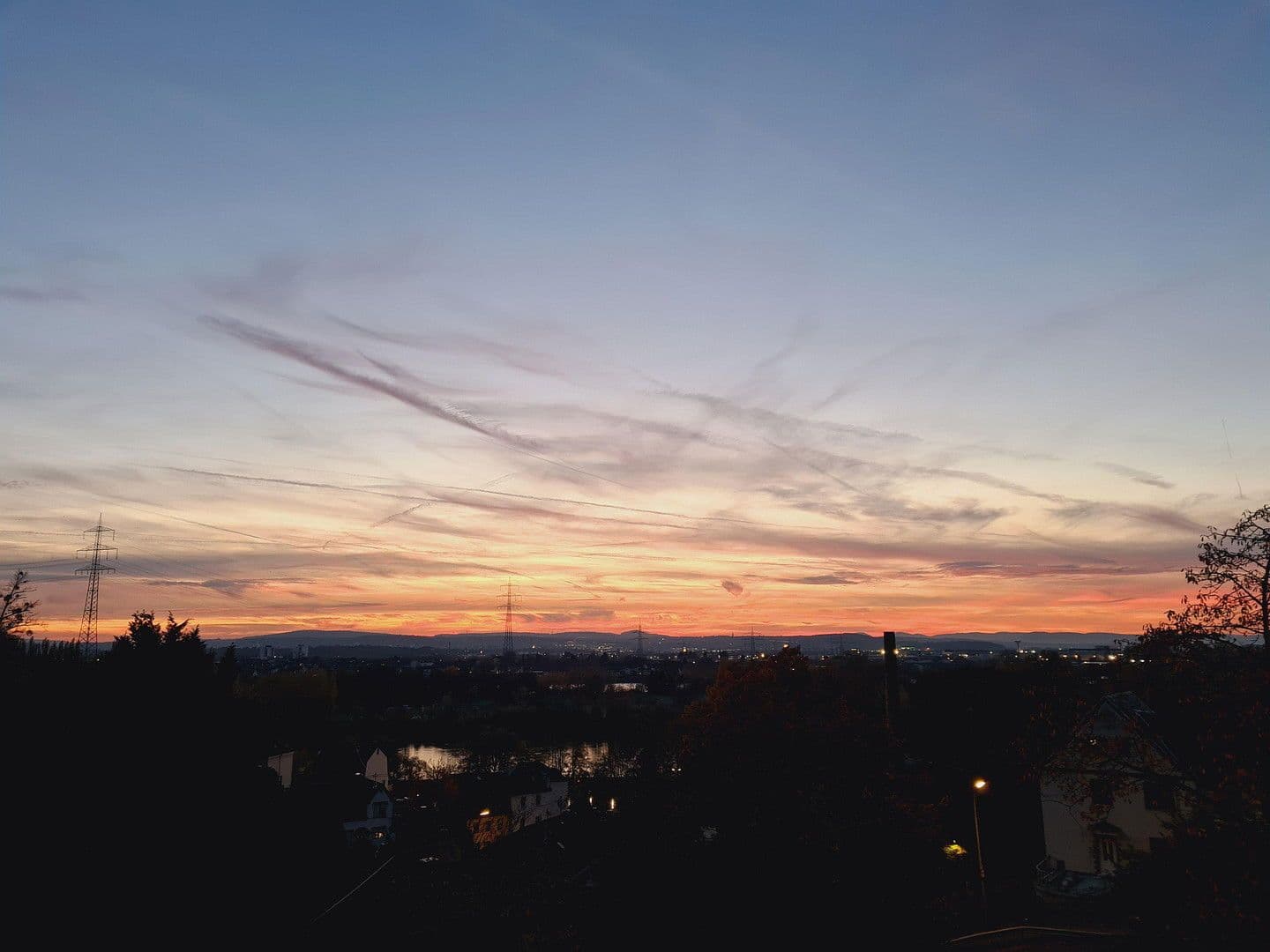 Prodej bytu 3+1 72 m², Vallendar, Porýní-Falc Prodej bytu 3+1 72 m², Vallendar, Porýní-Falc