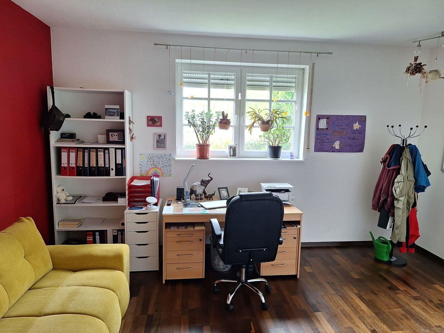 Prodej domu 175 m², pozemek 757 m², Krokusweg 1, Münsingen, Bádensko-Württembersko Prodej domu 175 m², pozemek 757 m², Krokusweg 1, Münsingen, Bádensko-Württembersko