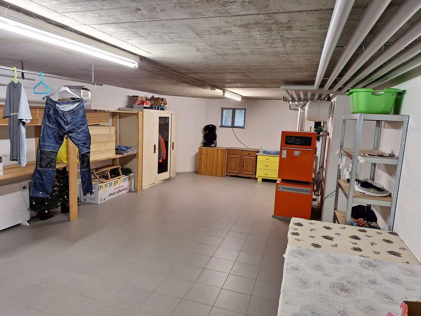 Prodej domu 175 m², pozemek 757 m², Krokusweg 1, Münsingen, Bádensko-Württembersko Prodej domu 175 m², pozemek 757 m², Krokusweg 1, Münsingen, Bádensko-Württembersko