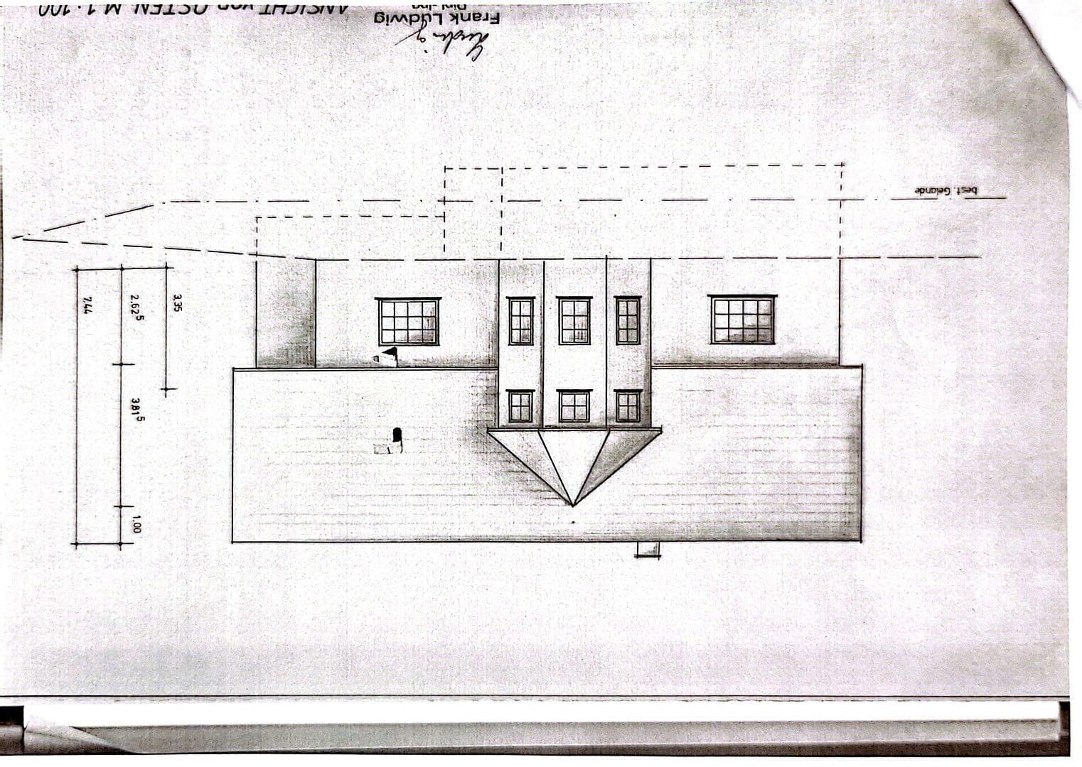 Prodej domu 175 m², pozemek 757 m², Krokusweg 1, Münsingen, Bádensko-Württembersko Prodej domu 175 m², pozemek 757 m², Krokusweg 1, Münsingen, Bádensko-Württembersko