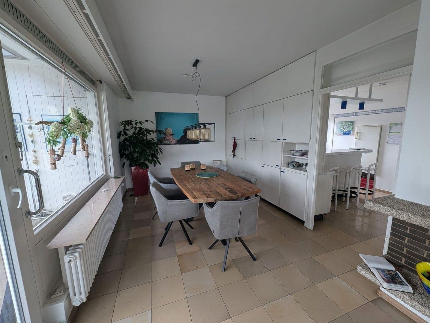 Pronájem bytu 4+1 121 m², Pforzheim, Bádensko-Württembersko Pronájem bytu 4+1 121 m², Pforzheim, Bádensko-Württembersko