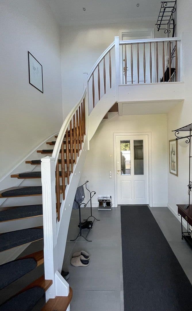 Prodej domu 360 m², pozemek 1.240 m², Paustian-Ring 122, Bad Bramstedt, Šlesvicko-Holštýnsko Prodej domu 360 m², pozemek 1.240 m², Paustian-Ring 122, Bad Bramstedt, Šlesvicko-Holštýnsko