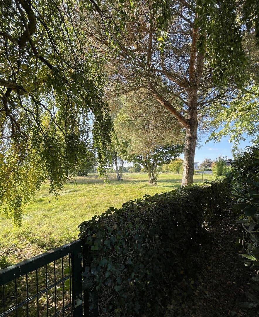 Prodej domu 360 m², pozemek 1.240 m², Paustian-Ring 122, Bad Bramstedt, Šlesvicko-Holštýnsko Prodej domu 360 m², pozemek 1.240 m², Paustian-Ring 122, Bad Bramstedt, Šlesvicko-Holštýnsko