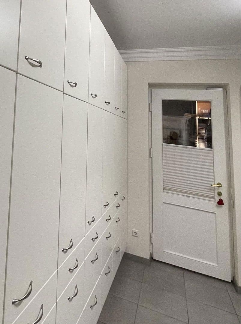 Prodej domu 360 m², pozemek 1.240 m², Paustian-Ring 122, Bad Bramstedt, Šlesvicko-Holštýnsko Prodej domu 360 m², pozemek 1.240 m², Paustian-Ring 122, Bad Bramstedt, Šlesvicko-Holštýnsko