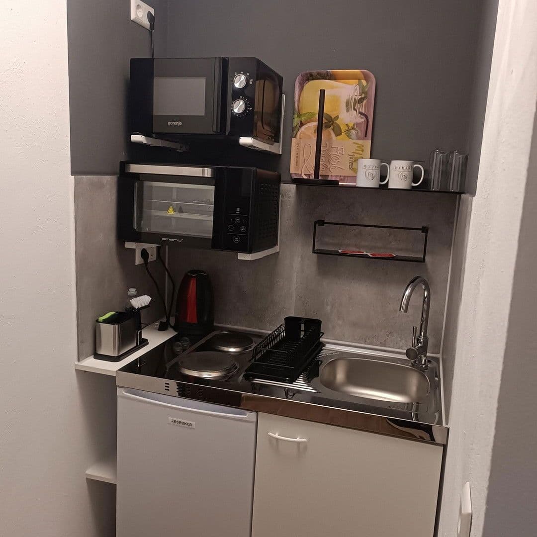 Pronájem bytu 1+kk 36 m², Kaiserslautern, Porýní-Falc Pronájem bytu 1+kk 36 m², Kaiserslautern, Porýní-Falc