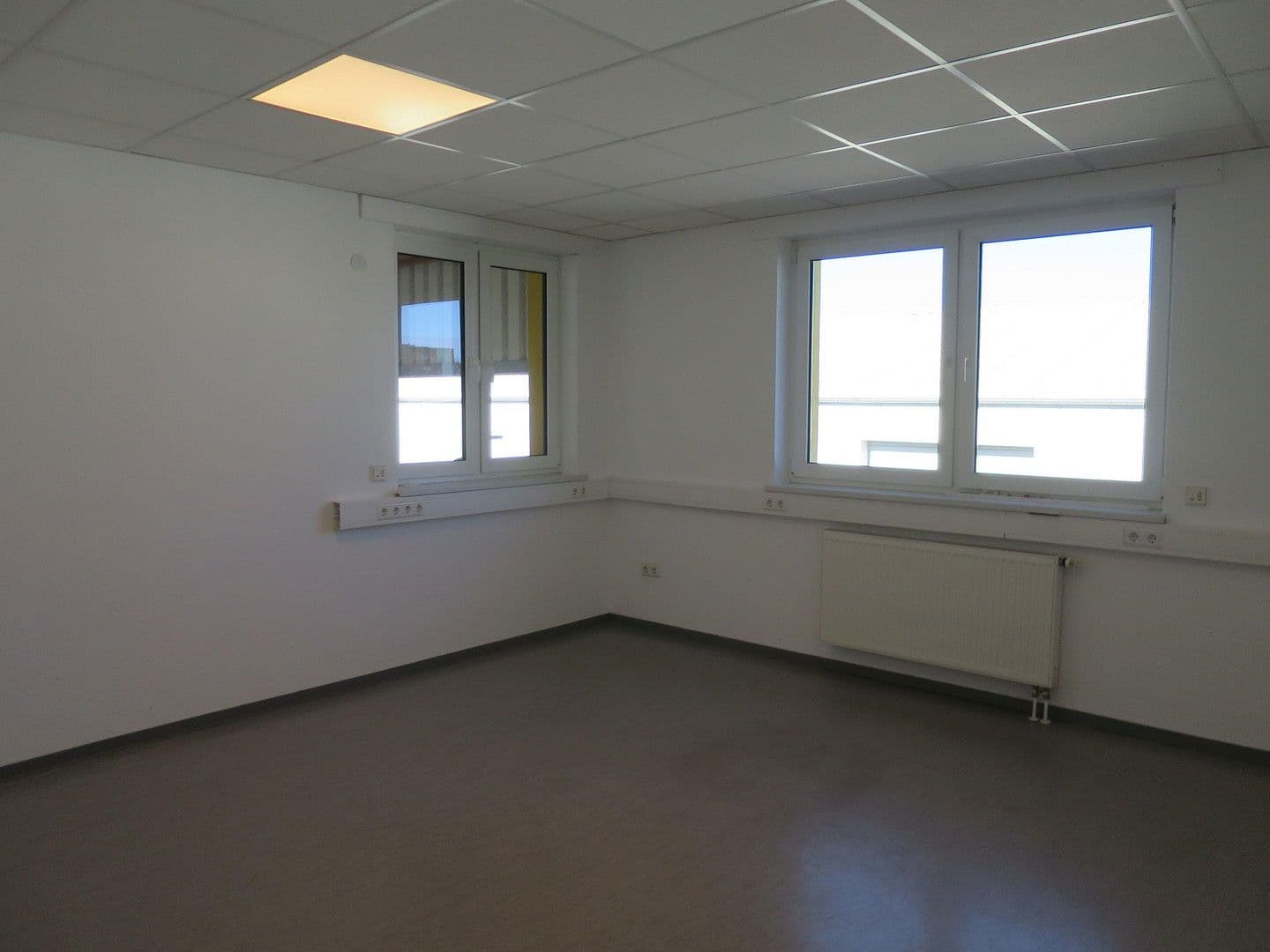 Pronájem nebytového prostoru 1.700 m², Windmüllerstr. 50, Lippstadt, Severní Porýní-Vestfálsko Pronájem nebytového prostoru 1.700 m², Windmüllerstr. 50, Lippstadt, Severní Porýní-Vestfálsko