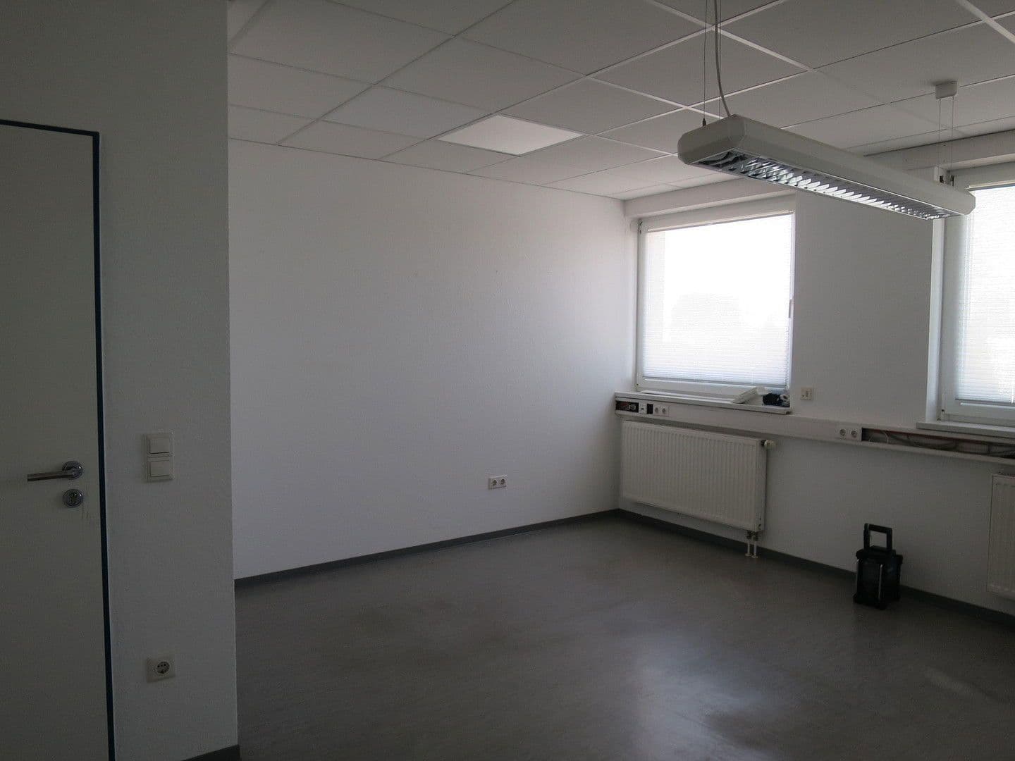 Pronájem nebytového prostoru 1.700 m², Windmüllerstr. 50, Lippstadt, Severní Porýní-Vestfálsko Pronájem nebytového prostoru 1.700 m², Windmüllerstr. 50, Lippstadt, Severní Porýní-Vestfálsko