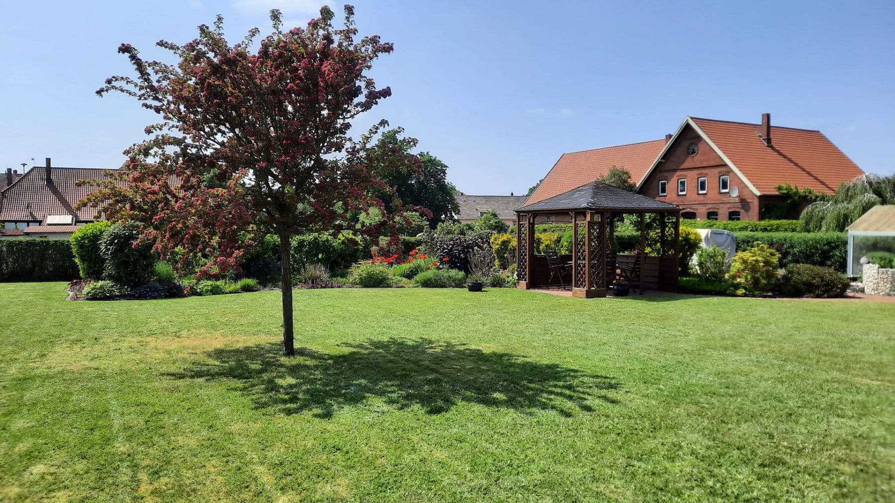 Prodej domu 240 m², pozemek 1.970 m², Petershagen, Severní Porýní-Vestfálsko Prodej domu 240 m², pozemek 1.970 m², Petershagen, Severní Porýní-Vestfálsko