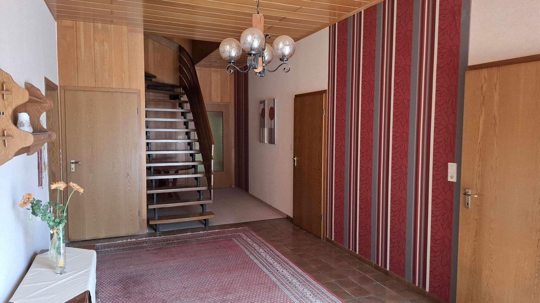 Prodej domu 240 m², pozemek 1.970 m², Petershagen, Severní Porýní-Vestfálsko Prodej domu 240 m², pozemek 1.970 m², Petershagen, Severní Porýní-Vestfálsko