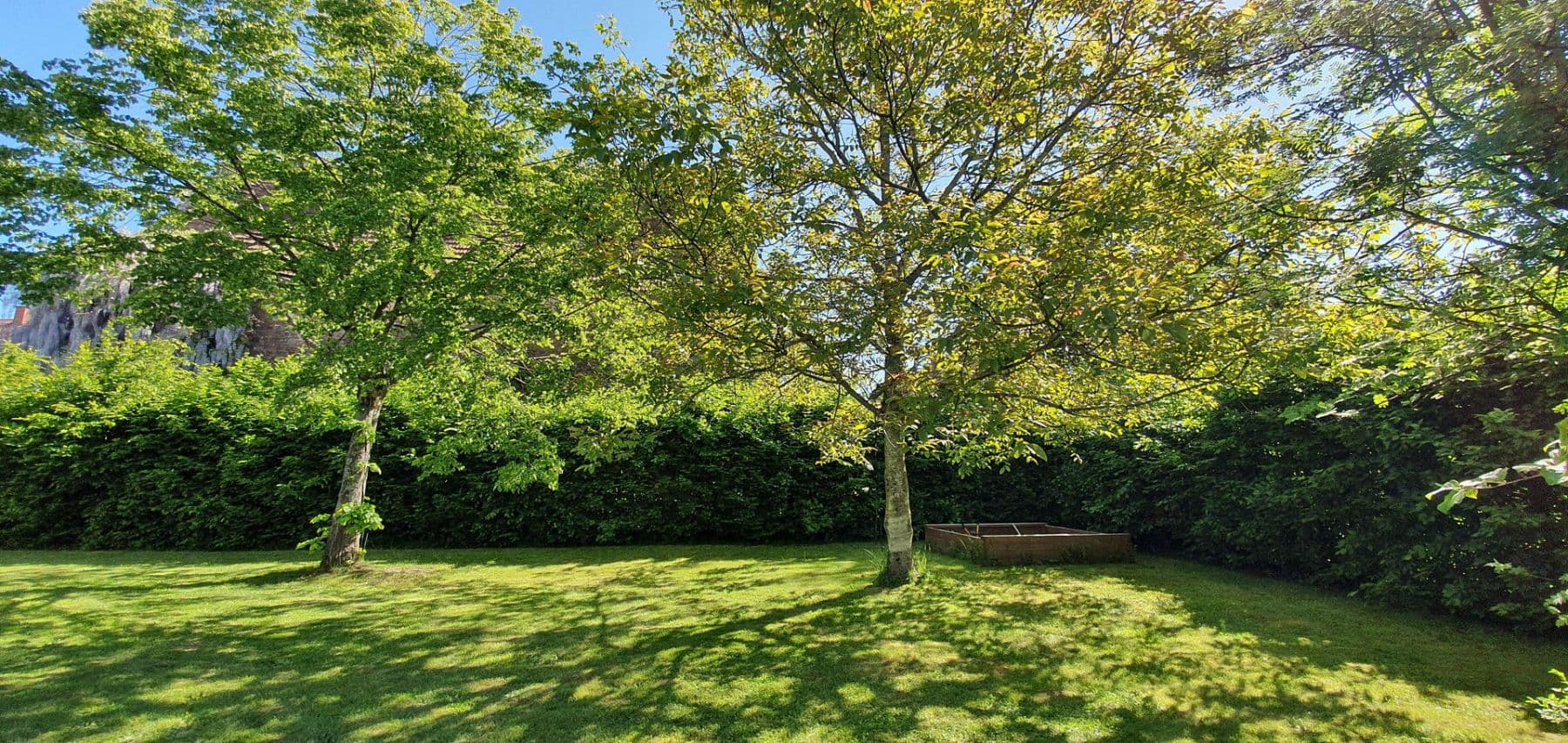 Prodej domu 270 m², pozemek 1.648 m², Hermersberg, Porýní-Falc Prodej domu 270 m², pozemek 1.648 m², Hermersberg, Porýní-Falc