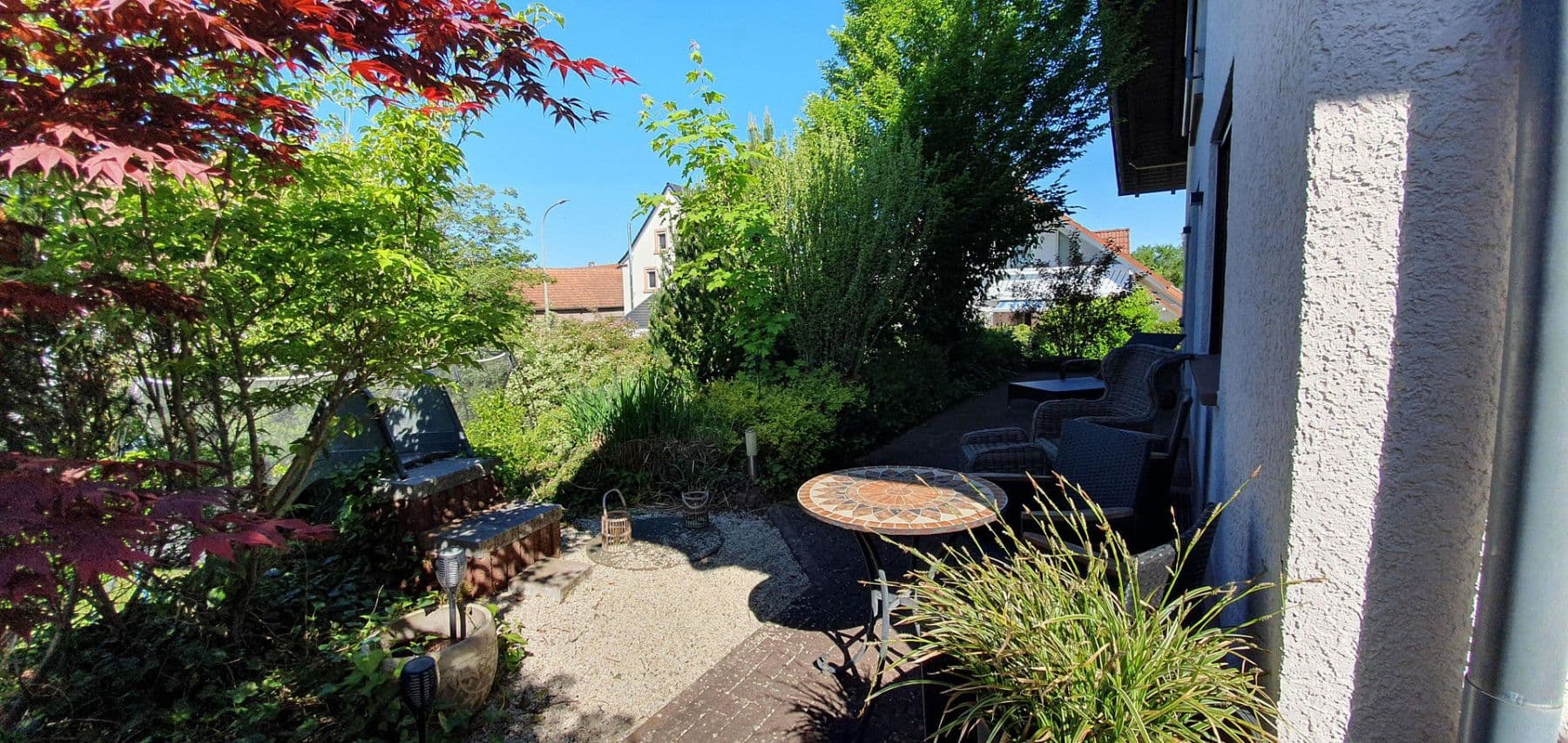 Prodej domu 270 m², pozemek 1.648 m², Hermersberg, Porýní-Falc Prodej domu 270 m², pozemek 1.648 m², Hermersberg, Porýní-Falc