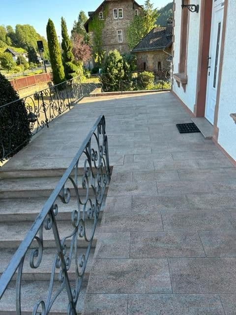 Prodej domu 240 m², pozemek 2.468 m², Mürlenbach, Porýní-Falc Prodej domu 240 m², pozemek 2.468 m², Mürlenbach, Porýní-Falc