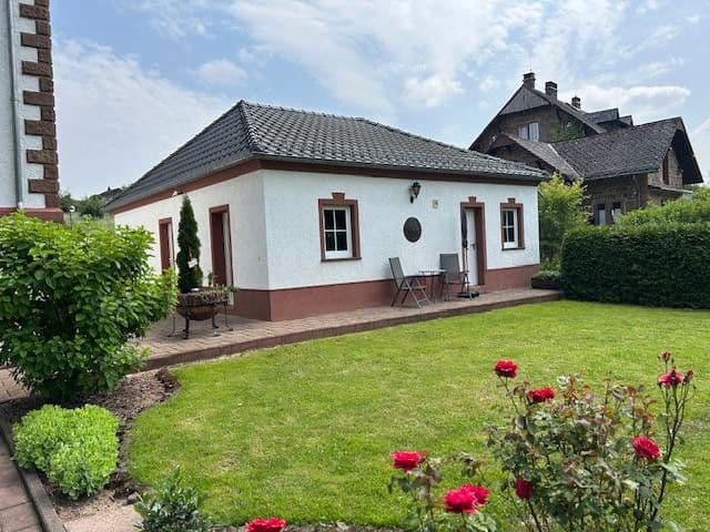 Prodej domu 240 m², pozemek 2.468 m², Mürlenbach, Porýní-Falc Prodej domu 240 m², pozemek 2.468 m², Mürlenbach, Porýní-Falc