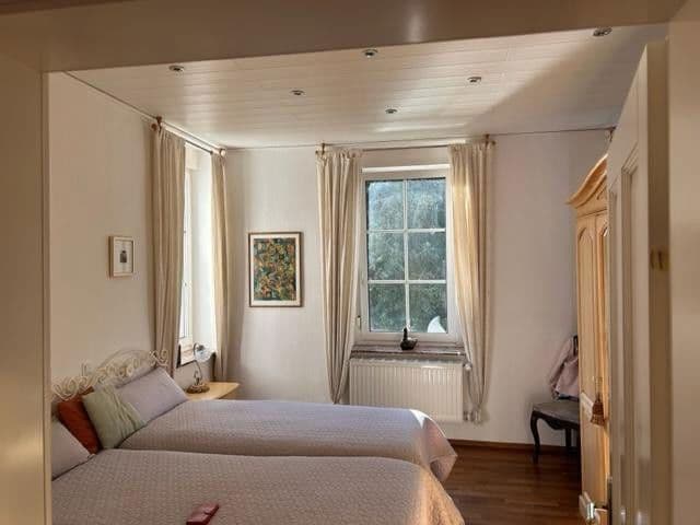 Prodej domu 240 m², pozemek 2.468 m², Mürlenbach, Porýní-Falc Prodej domu 240 m², pozemek 2.468 m², Mürlenbach, Porýní-Falc