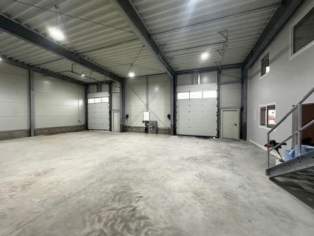 Pronájem nebytového prostoru 11.665 m², Delitzscher Straße 82, Halle, Sasko-Anhaltsko Pronájem nebytového prostoru 11.665 m², Delitzscher Straße 82, Halle, Sasko-Anhaltsko