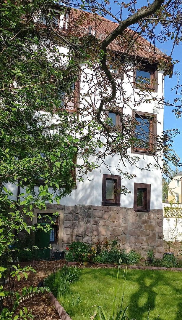 Prodej domu 247 m², pozemek 710 m², Mühlau, Sasko Prodej domu 247 m², pozemek 710 m², Mühlau, Sasko