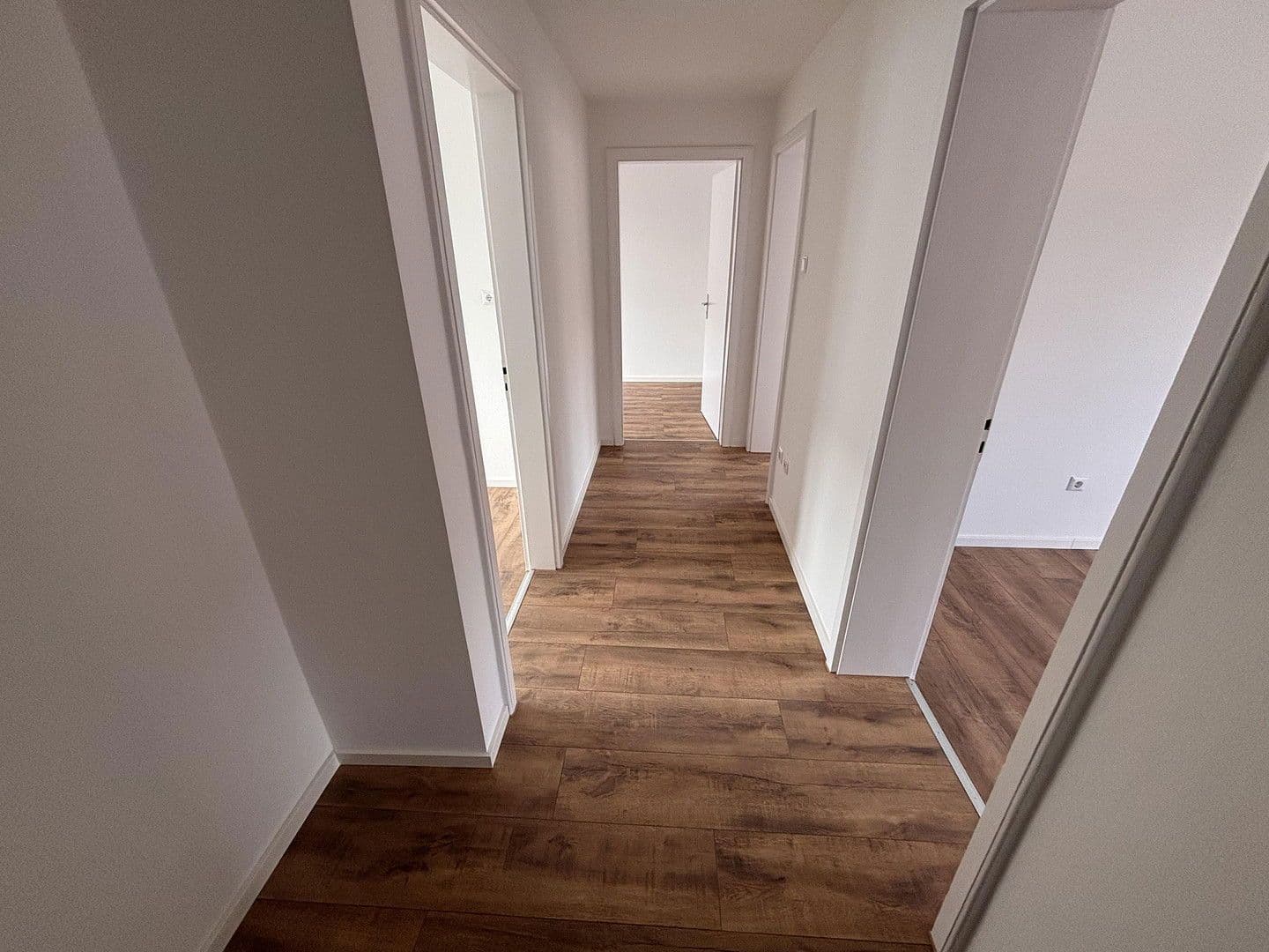 Pronájem bytu 3+1 62 m², Ulmer Landstrasse 281, Stadtbergen, Bavorsko Pronájem bytu 3+1 62 m², Ulmer Landstrasse 281, Stadtbergen, Bavorsko
