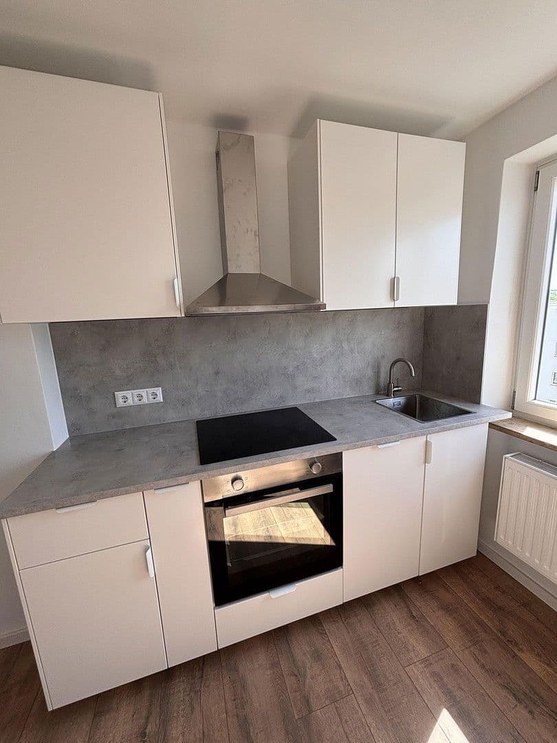 Pronájem bytu 3+1 62 m², Ulmer Landstrasse 281, Stadtbergen, Bavorsko Pronájem bytu 3+1 62 m², Ulmer Landstrasse 281, Stadtbergen, Bavorsko