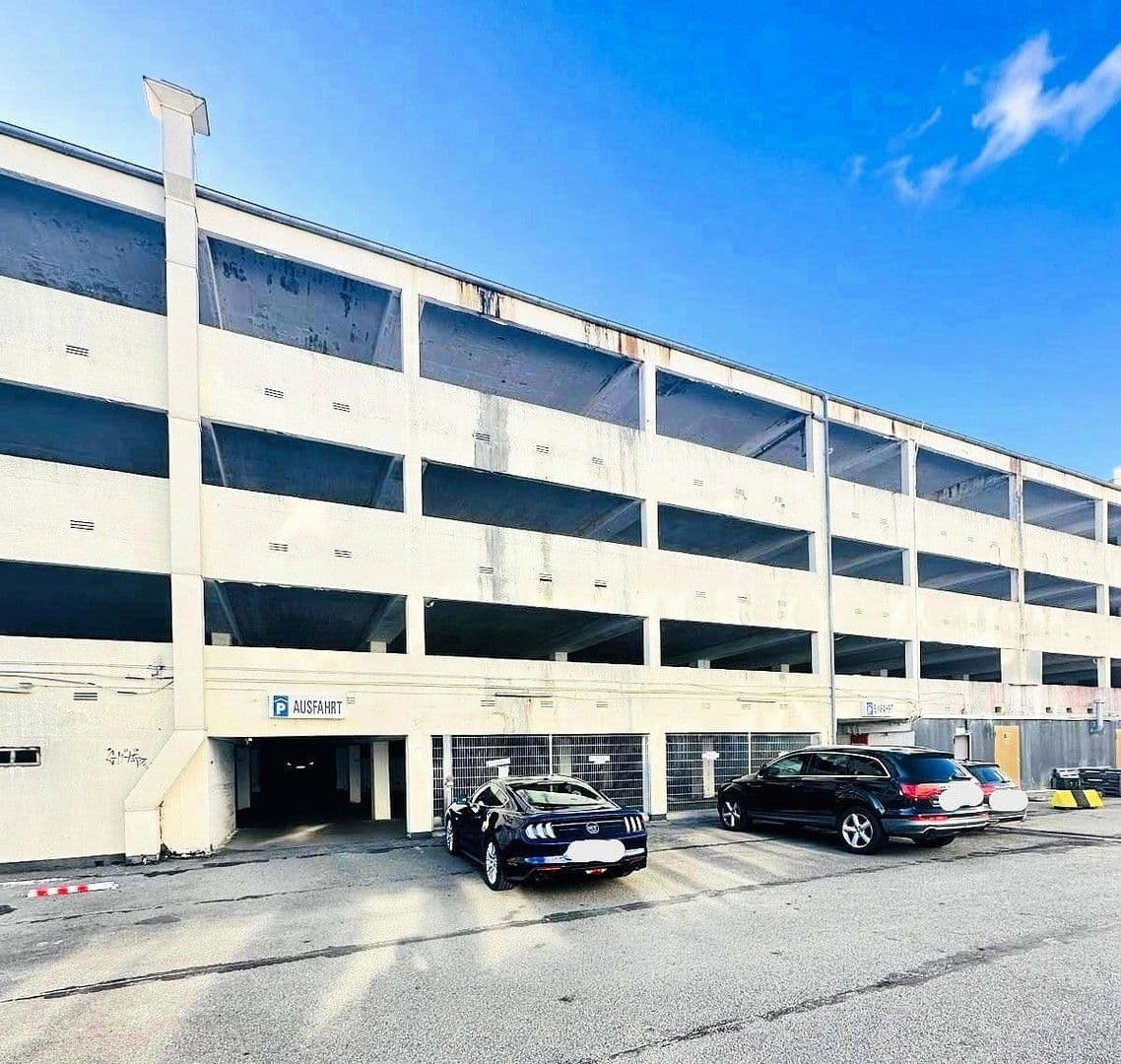 Pronájem garáže, Bergstraße 17, Kiel, Šlesvicko-Holštýnsko Pronájem garáže, Bergstraße 17, Kiel, Šlesvicko-Holštýnsko