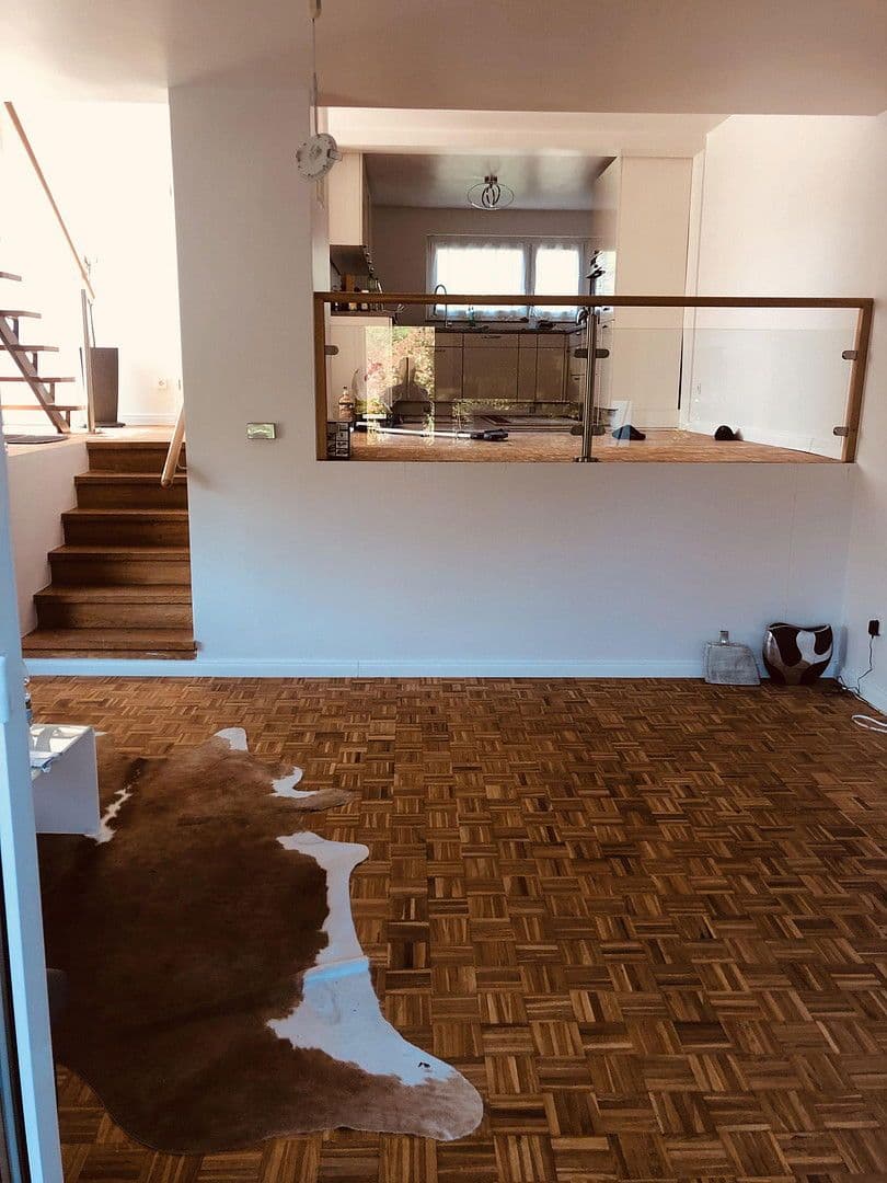 Prodej domu 138 m², pozemek 544 m², Ostfildern, Bádensko-Württembersko Prodej domu 138 m², pozemek 544 m², Ostfildern, Bádensko-Württembersko