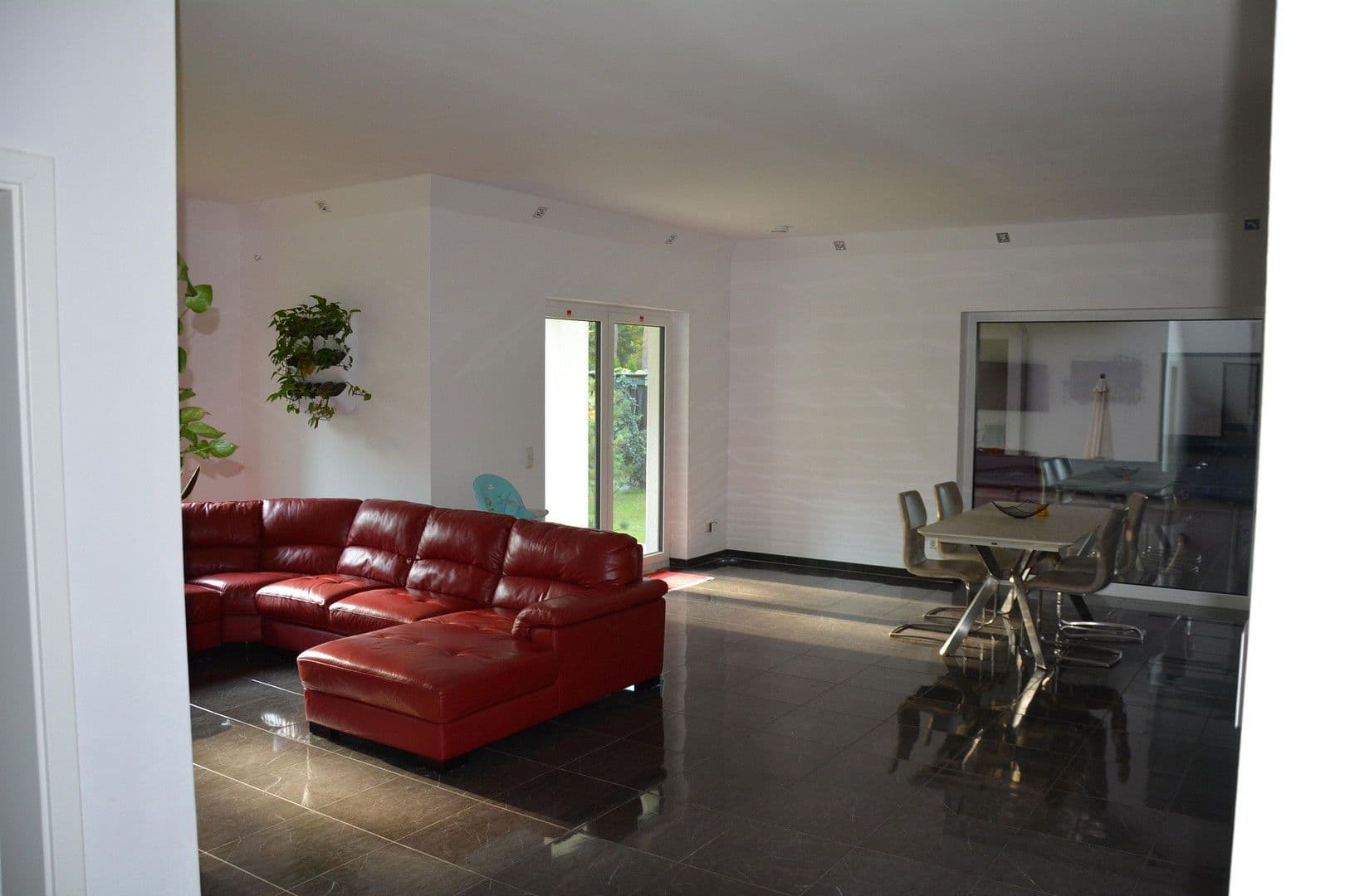 Prodej domu 368 m², pozemek 2.818 m², Borkwalde, Braniborsko Prodej domu 368 m², pozemek 2.818 m², Borkwalde, Braniborsko