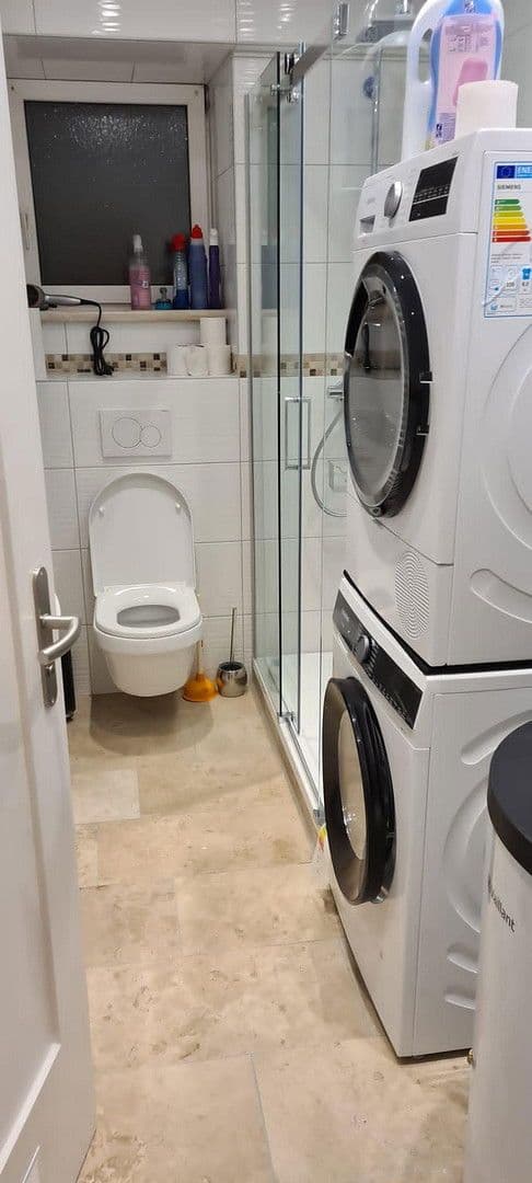 Pronájem bytu 1+1 11 m², Bergstr. 10, Augsburg, Bavorsko Pronájem bytu 1+1 11 m², Bergstr. 10, Augsburg, Bavorsko