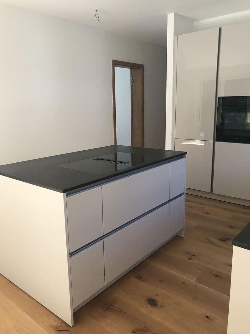 Pronájem bytu 4+1 146 m², Buchschlager Allee 29-33, Dreieich, Hessen Pronájem bytu 4+1 146 m², Buchschlager Allee 29-33, Dreieich, Hessen