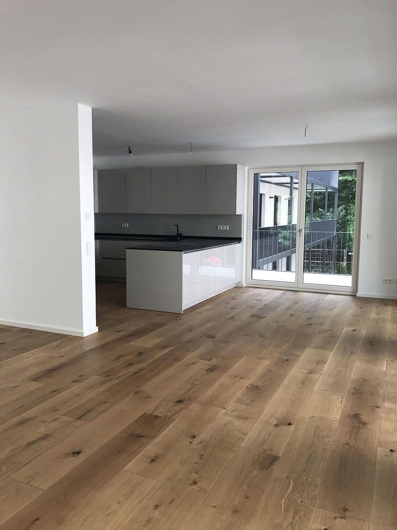 Pronájem bytu 4+1 146 m², Buchschlager Allee 29-33, Dreieich, Hessen Pronájem bytu 4+1 146 m², Buchschlager Allee 29-33, Dreieich, Hessen