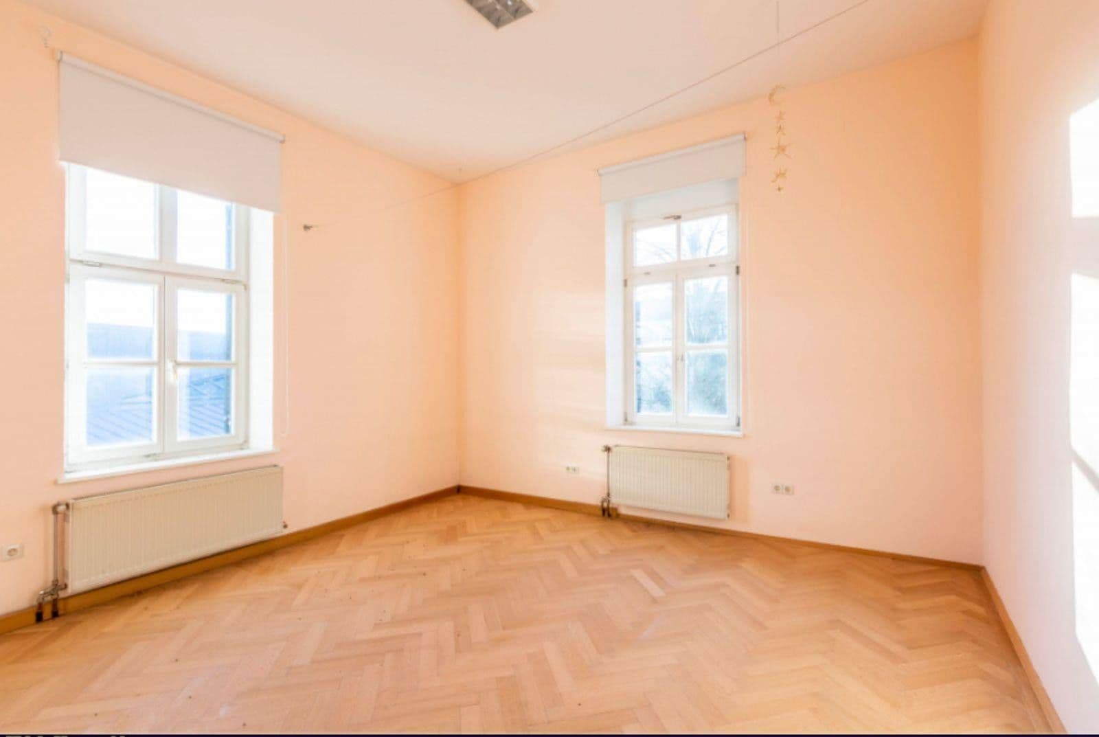 Prodej domu 392 m², pozemek 808 m², Ingolstadt, Bavorsko Prodej domu 392 m², pozemek 808 m², Ingolstadt, Bavorsko