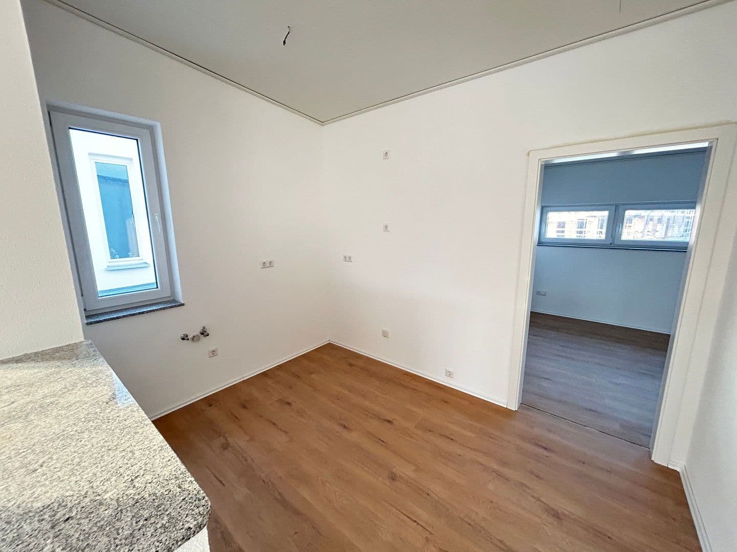 Pronájem bytu 2+kk 65 m², Bretzfeld, Bádensko-Württembersko Pronájem bytu 2+kk 65 m², Bretzfeld, Bádensko-Württembersko