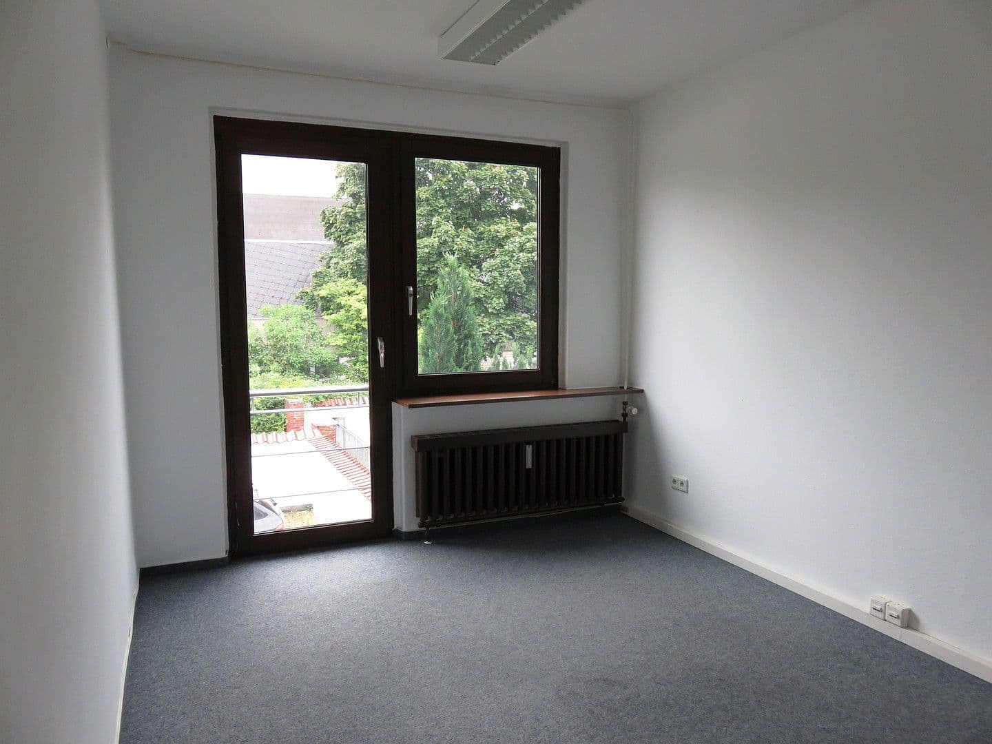 Prodej domu 365 m², pozemek 361 m², Wolfsburg, Dolní Sasko Prodej domu 365 m², pozemek 361 m², Wolfsburg, Dolní Sasko